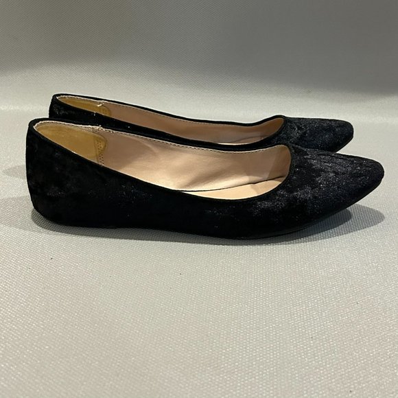 Mix No.6 Velvet Black Flats | Size 7 - Picture 3 of 8